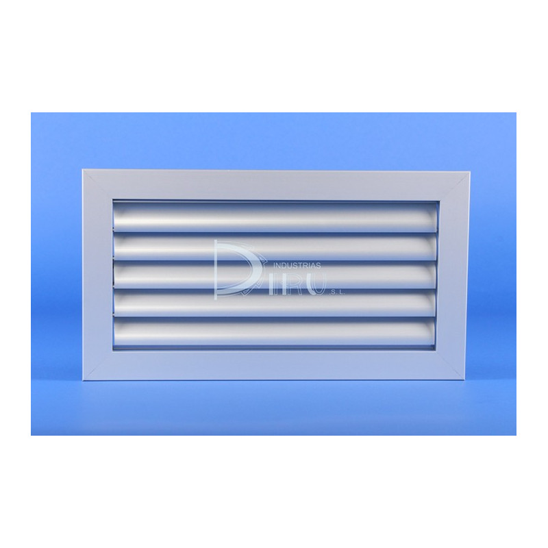 Rejilla Lama Curva CH1 + M 100 x 900 Color ALUMINIO